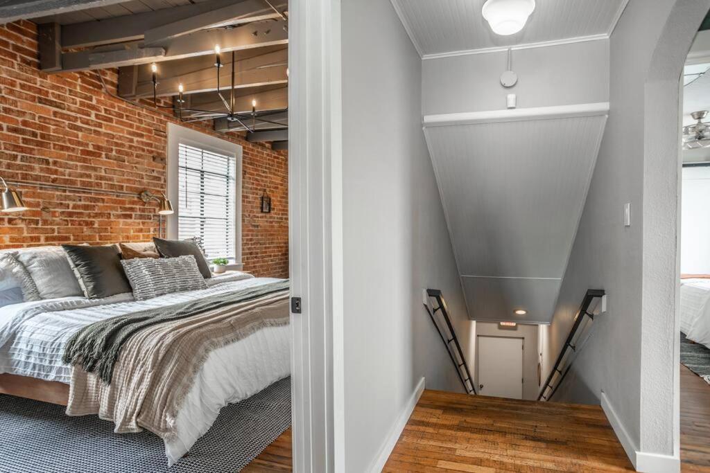 The Loft At 113 - Gateway To The North Texas Hill Country Apartment Muenster Екстериор снимка