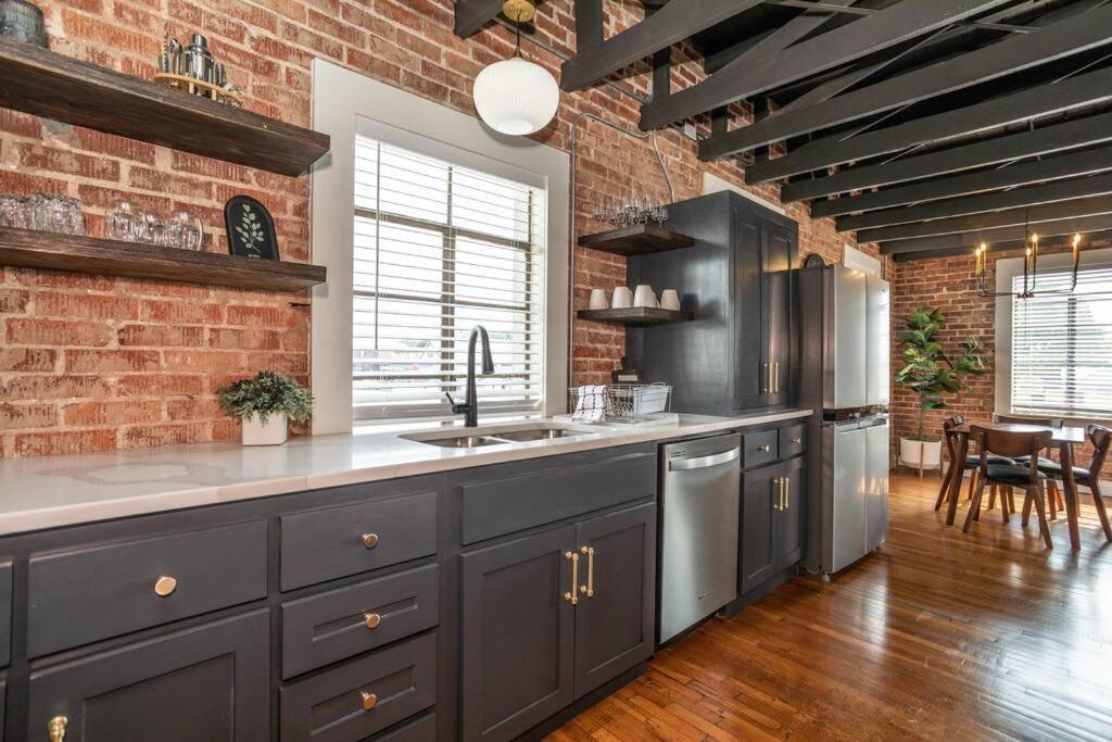 The Loft At 113 - Gateway To The North Texas Hill Country Apartment Muenster Екстериор снимка